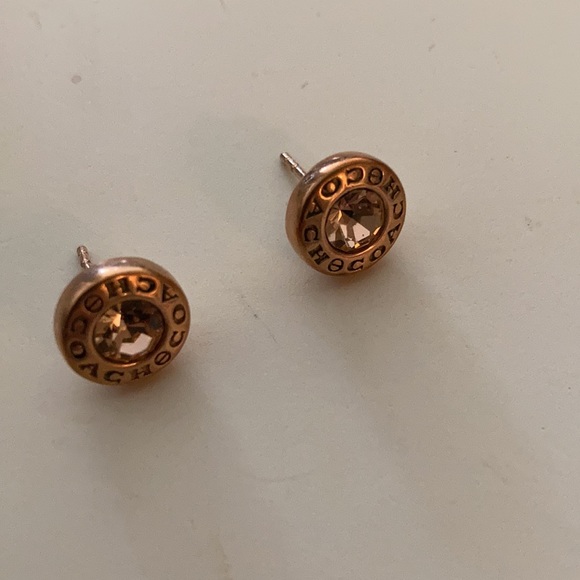 Coach rose gold studs - Picture 3 of 4